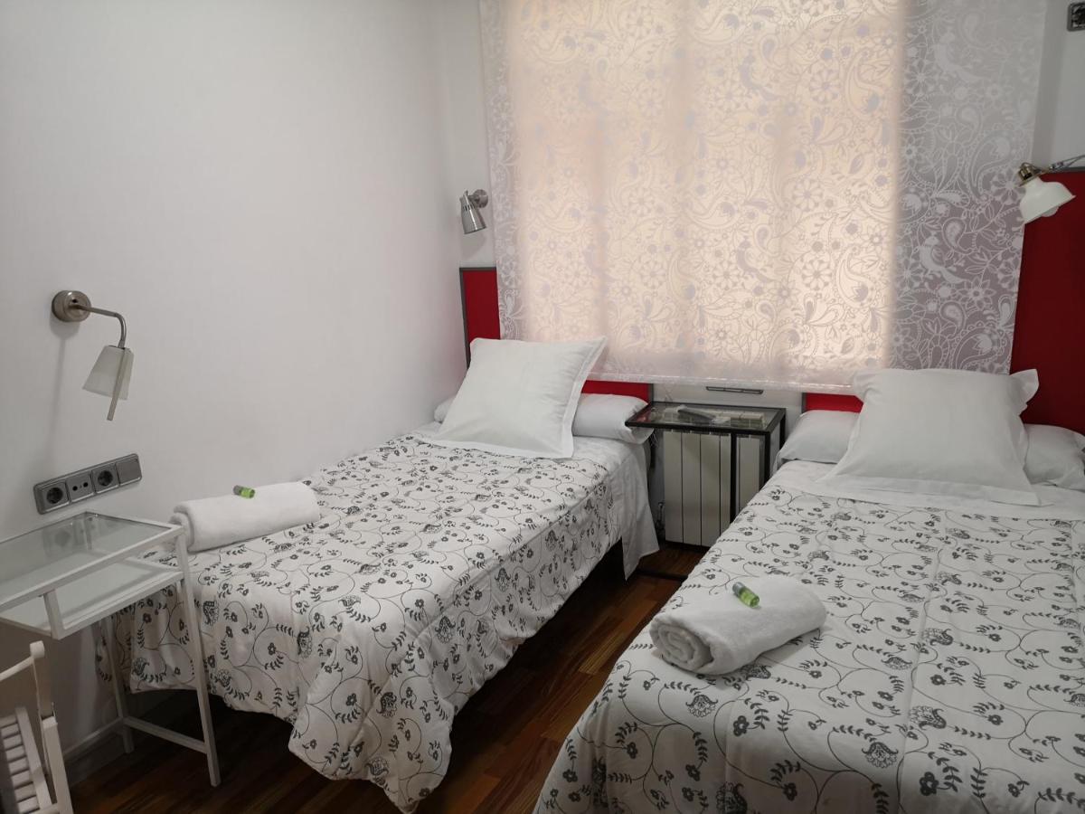 Hostal Carbonara A Coruna Bagian luar foto